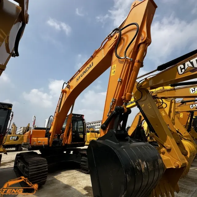 Used Hyundai 305LC-9T Excavator 2 Used Hyundai 305LC-9T Excavator