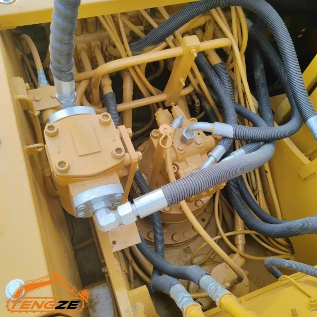 حفارة مستعملة CAT 320BL سعة 20 طنًا 9 USED CAT 320BL EXCAVATOR 20tons