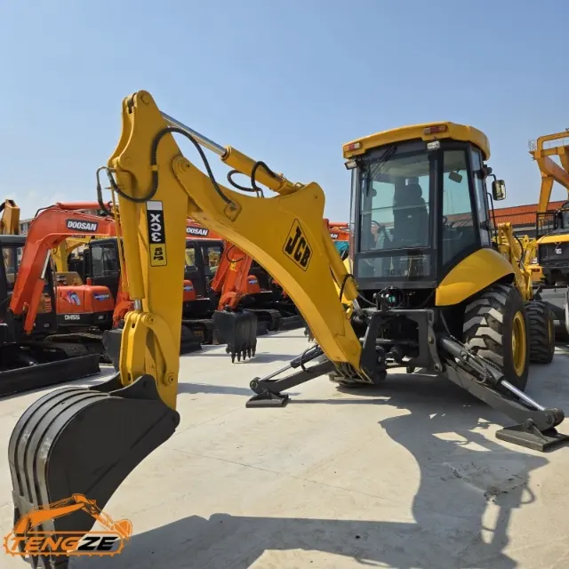 Used JCB 3CX Backhoe 4 Used JCB 3CX Backhoe