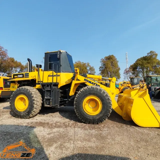 Used Komatsu wa380 loader 2 Used Komatsu wa380 loader