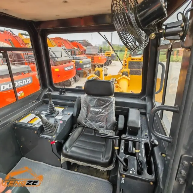 جرافة شانتوي SD32 مستعملة 9 Used Shantui SD32 Bulldozer