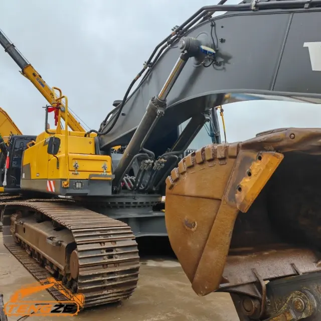 تستخدم حفارة فولفو الثقيلة EC480 4 Used Heavy Volvo EC480 Excavator