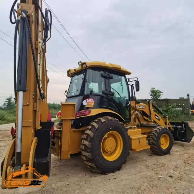 Used CAT 420F Backhoe 6 Used CAT 420F Backhoe