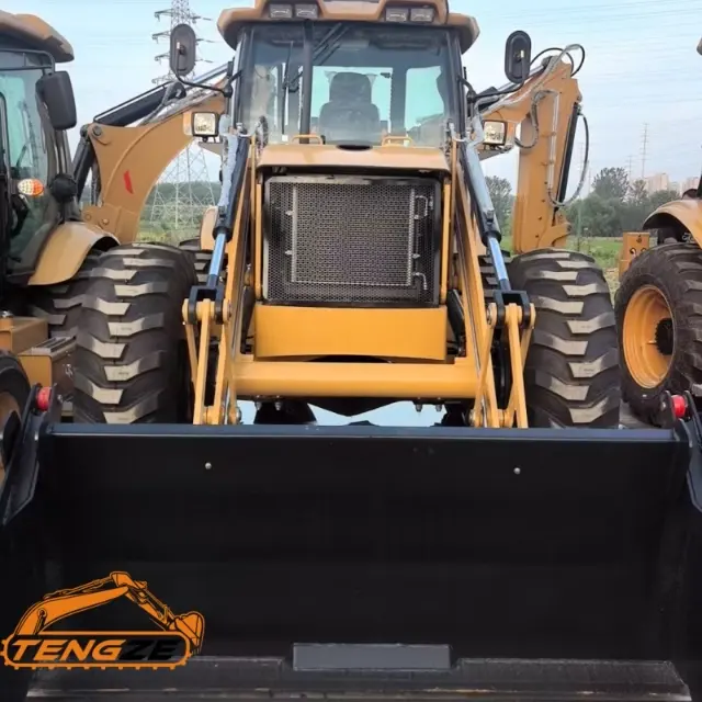 Used JCB 4CX Backhoe 3 Used JCB 4CX Backhoe