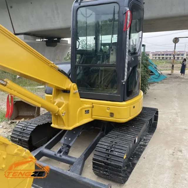 حفارة كوماتسو pc55mr مستعملة 9 Used Komatsu pc55mr Excavator