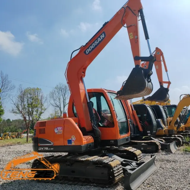 Used Doosan DX75 excavator 11 Used Doosan DX75 excavator