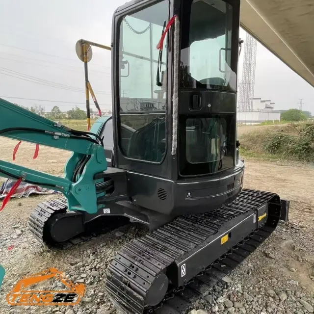 حفارة كوبيلكو SK55SR مستعملة 4 Used Kobelco SK55SR Excacator