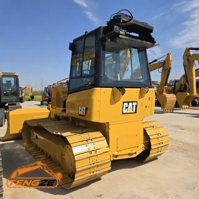Used CAT D8R Bulldozer 3 Used CAT D8R Bulldozer
