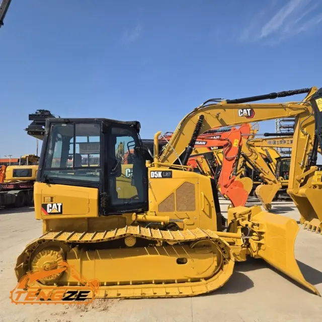 Used CAT D8R Bulldozer 1 Used CAT D8R Bulldozer