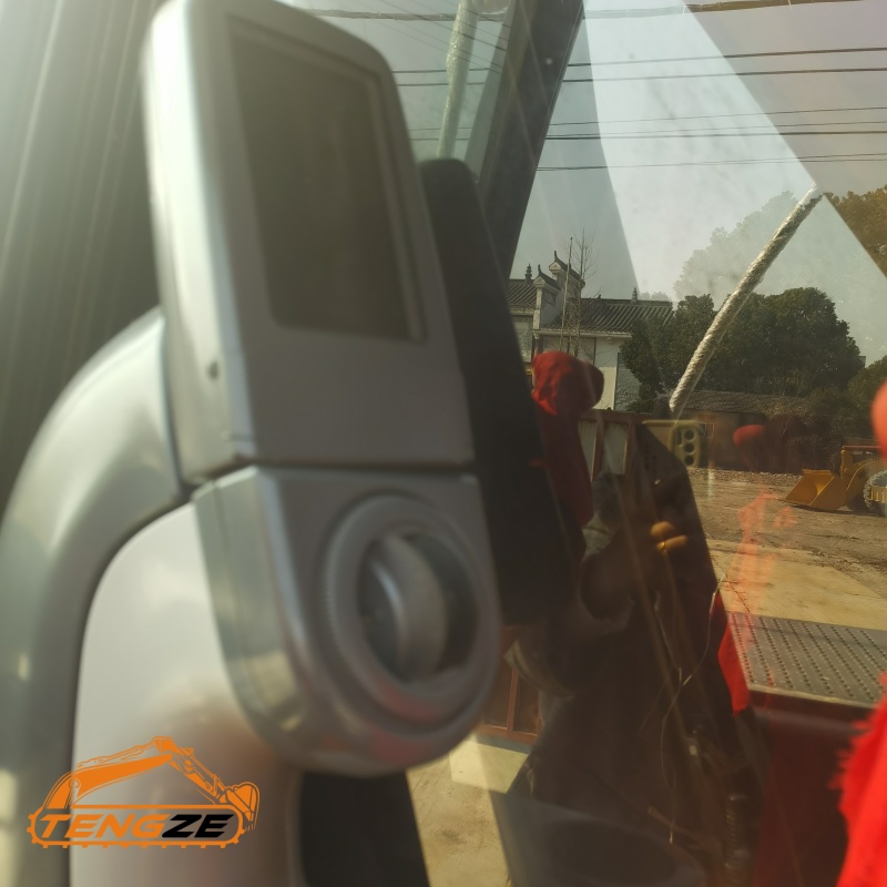 USED CAT 320D Excavator 5 USED CAT 320D Excavator