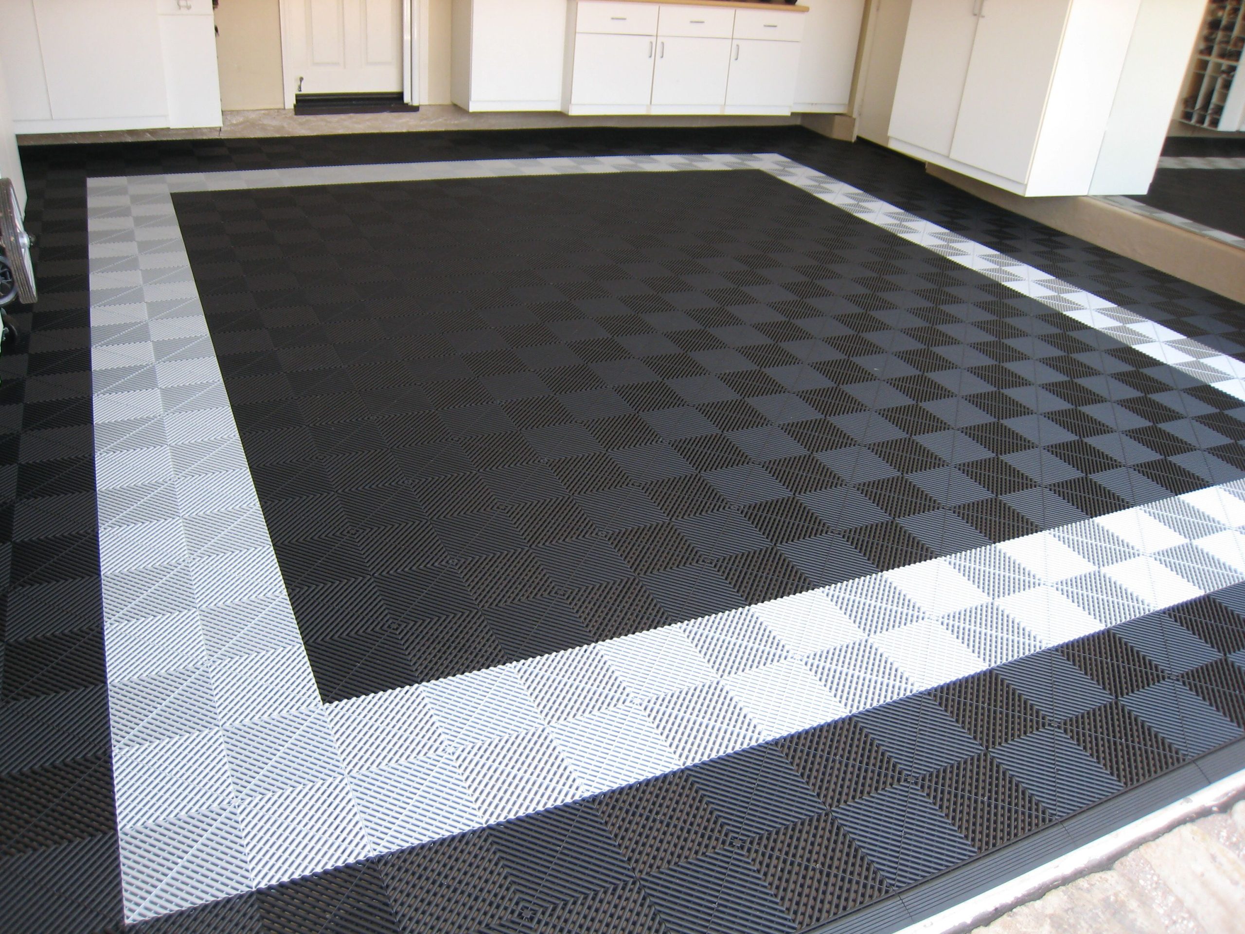 Plastic Floor Grid (F) - Product Family Page