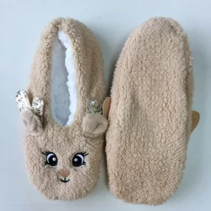 %name The different styles and designs of slipper socks