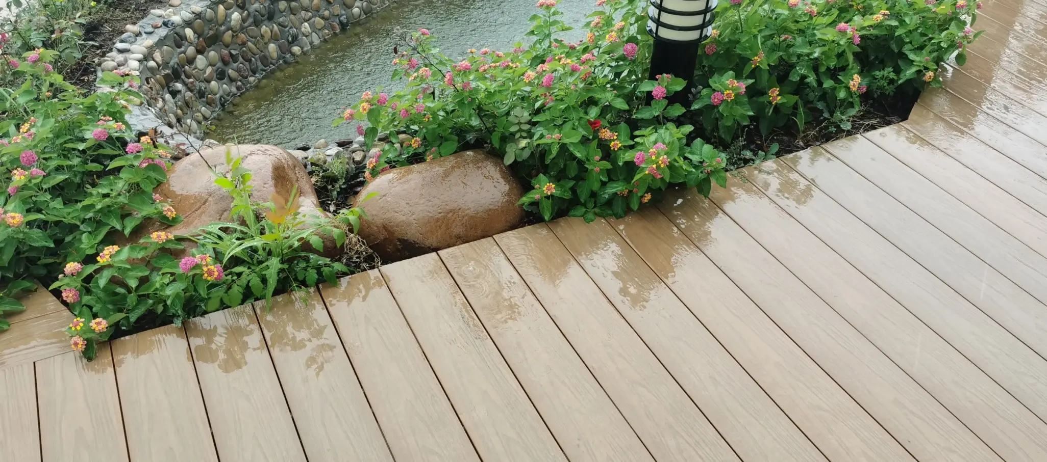 Advantages of Co-extrusion WPC Decking – High-Performance Outdoor Spaces