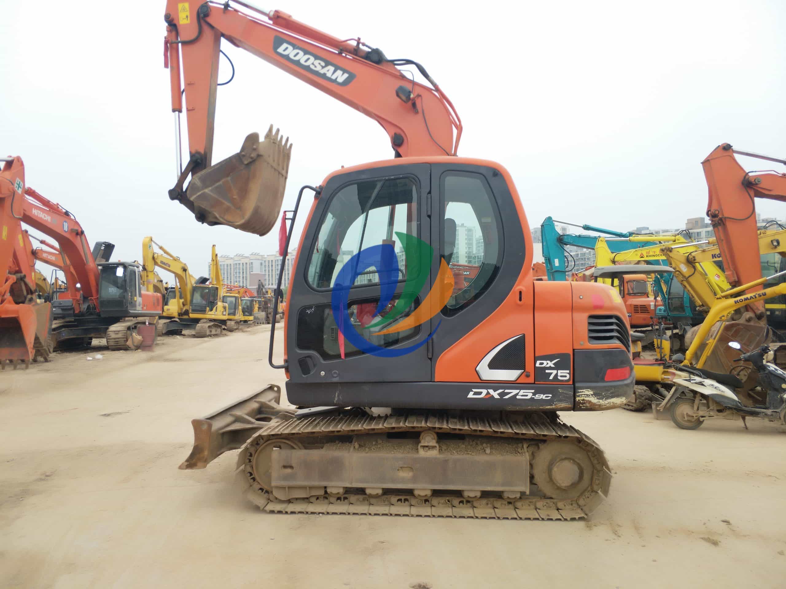 Used Excavator Doosan DX75