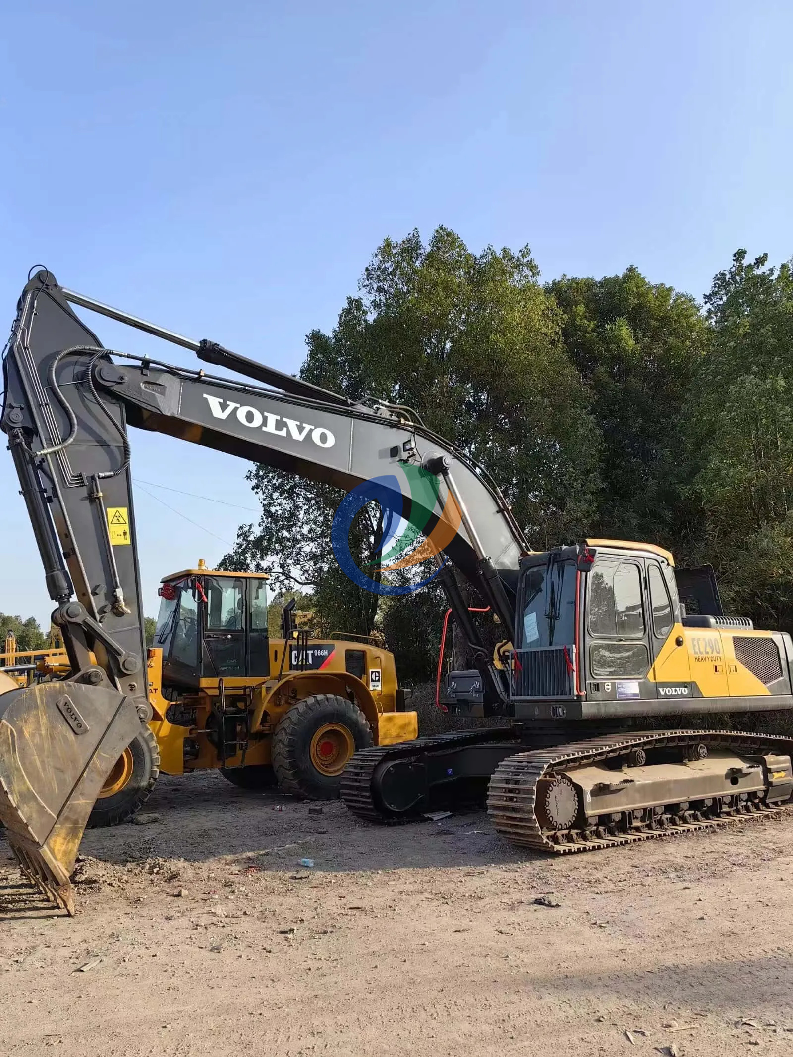 Used Excavator Volvo EC290BLC