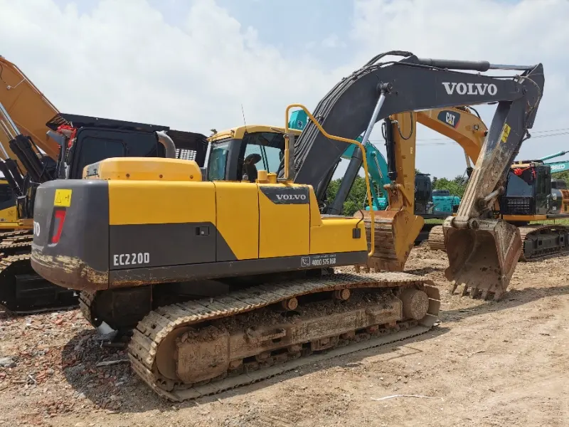 Used Volvo EC220 Excavator