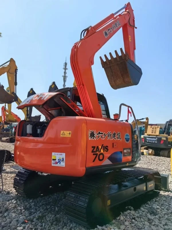 Hitachi ZX70 Used Excavator