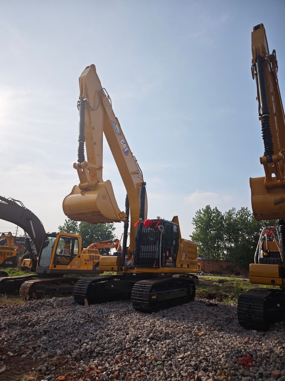 Used Caterpillar 330GC Track excavators For Sale