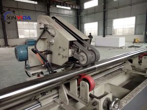 Metal polishing machine