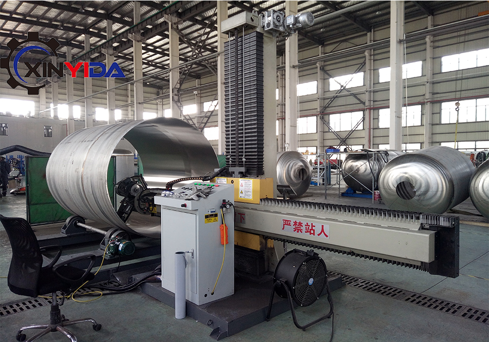 Tank polishing machine in industrial manufacturing