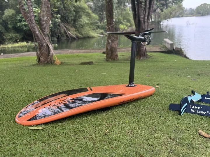 motorized water surfing board