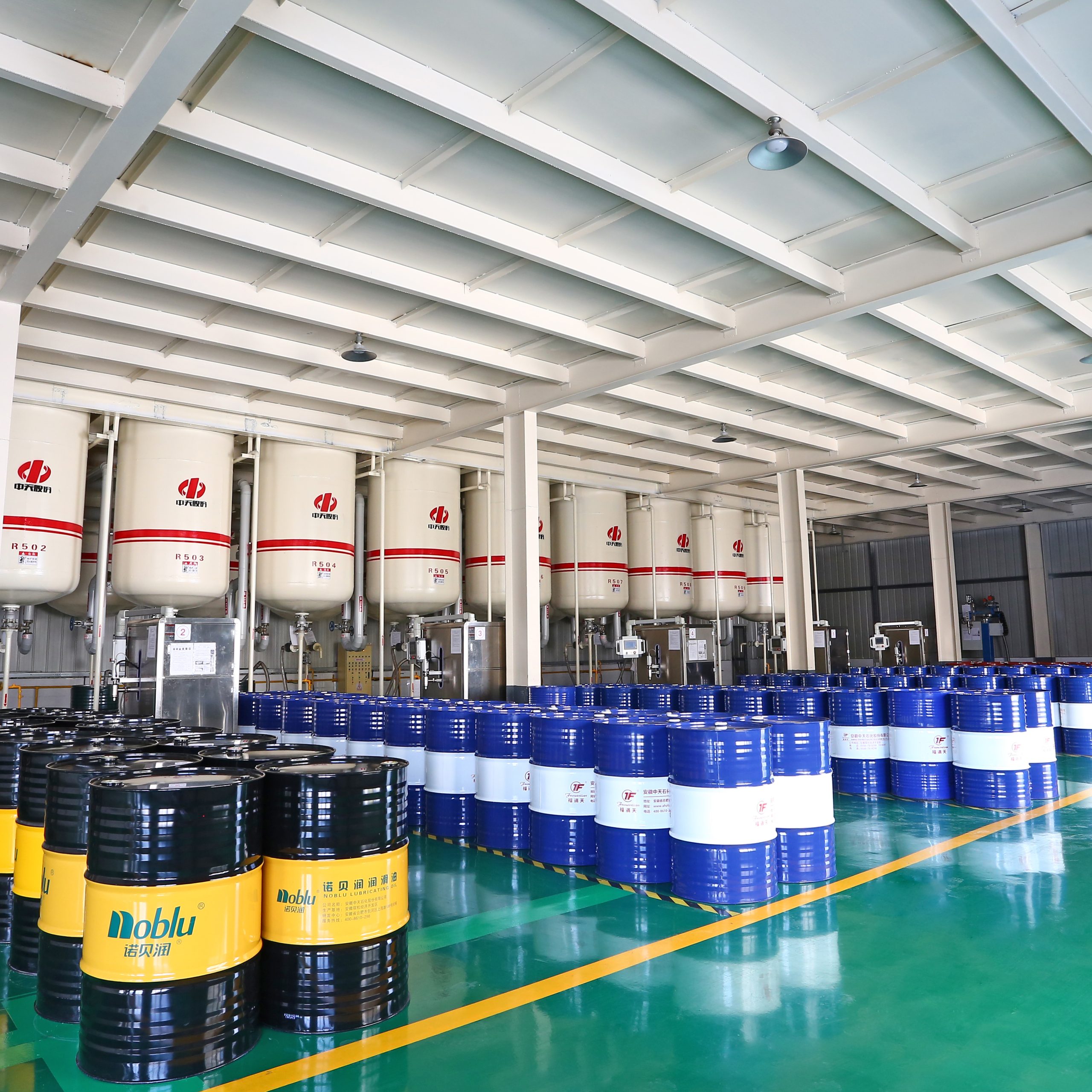 Industrial LubricantsTypes, Uses, Features and Benefits